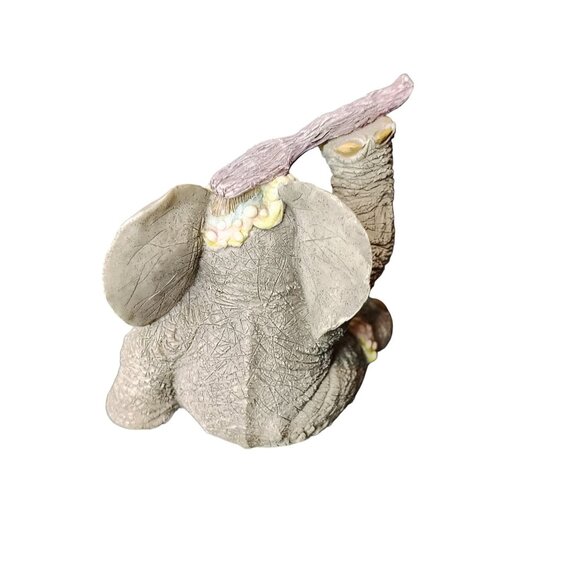 Vintage Tuskers Elephant Taking Bath Figurine, Bathing Bubbles Resin 1998 Cute - Picture 4 of 8